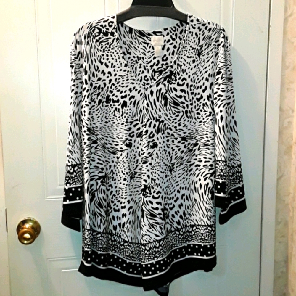 Chico's Size 3 Black N White Blouse